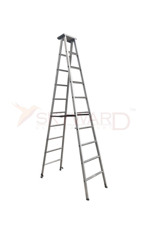 Model No. 200 Aluminium Trestle Ladder for Construction, Painting and Maintenance Work, Professional Access Ladder for Home, Warehouse, Industrial and Contractor Use Applications 
